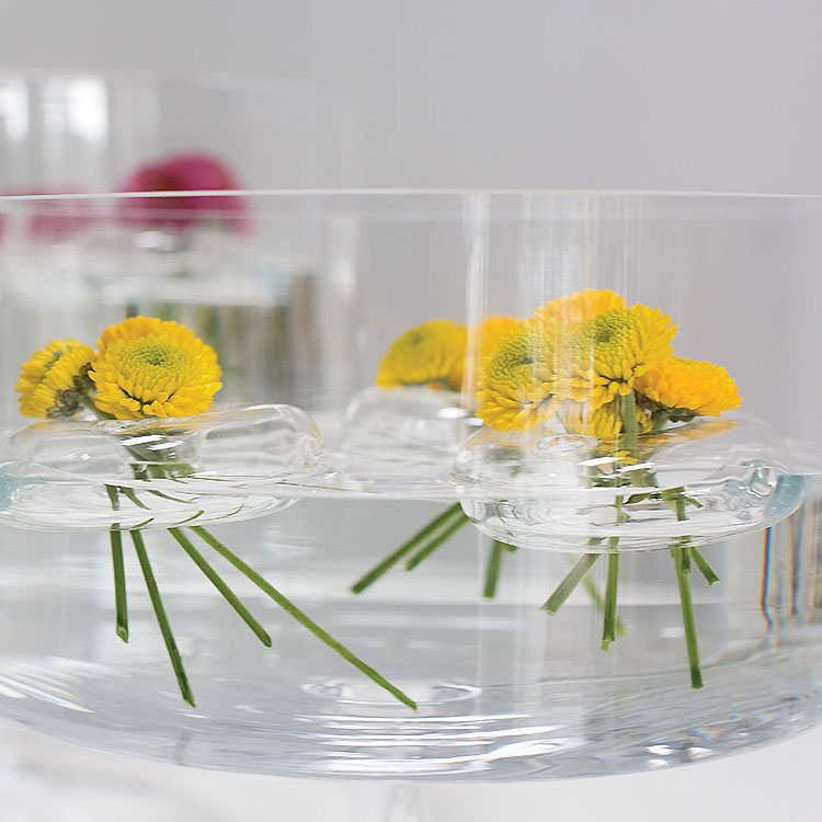 Glass floating flower ring